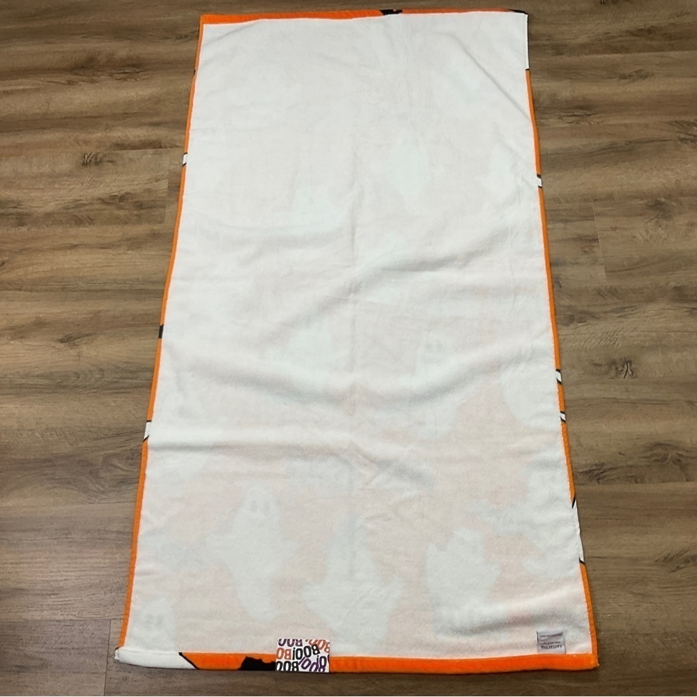 Halloween Towel Ghost Bathroom Boo OEKO-TEX Orange Black White Soft 28” W x 53”L - Picture 6 of 8
